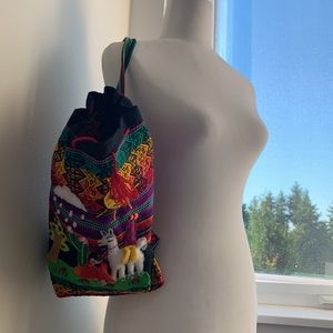 Little adorable Mexican looking multicolor bag!